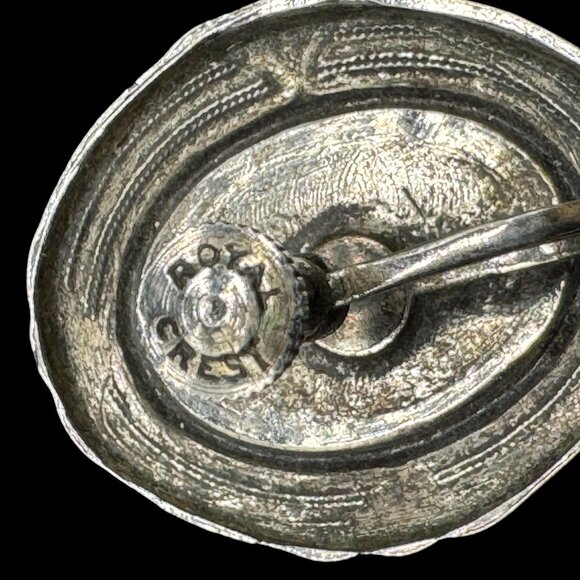 Vintage Earrings Screwbacks Royal Crest Silver Tone & Black Goddess Meditation - Picture 6 of 7